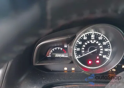 2017 Mazda Mazda3 Touring z USA, uszkodzony, nr VIN 3MZBN1V71HM117131